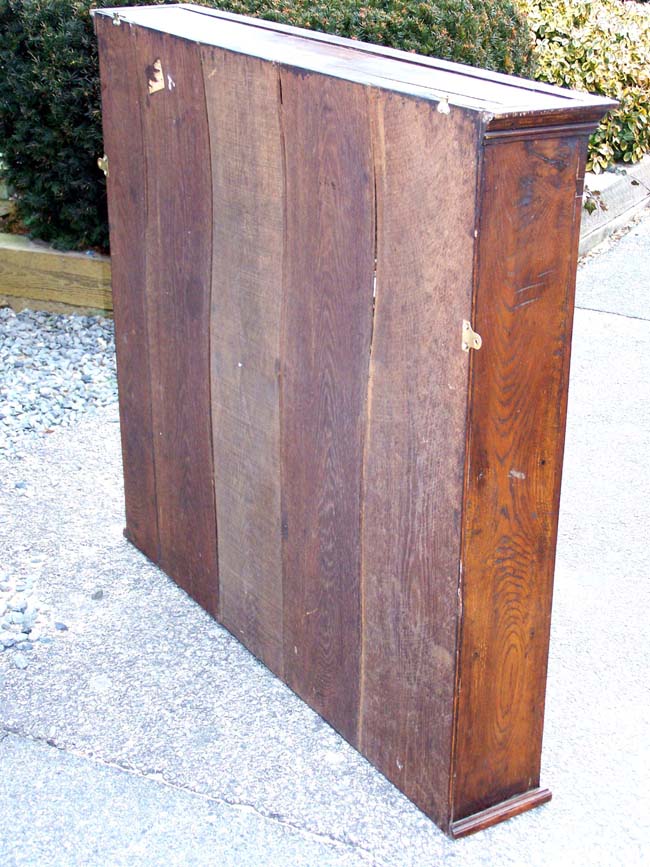 A late 18th or early 19th century English Oak Plate Rack — image 3